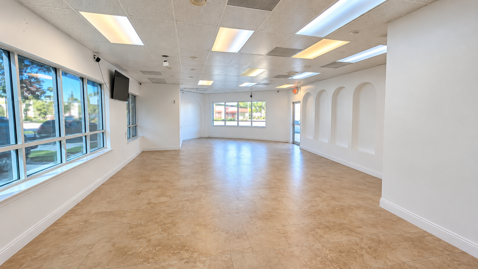 West Covina Commercial Space · 1/1